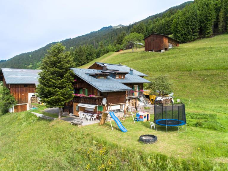 Wonderful rental apartment with garden, barbeque & terrace | Pets are welcome — photo 2