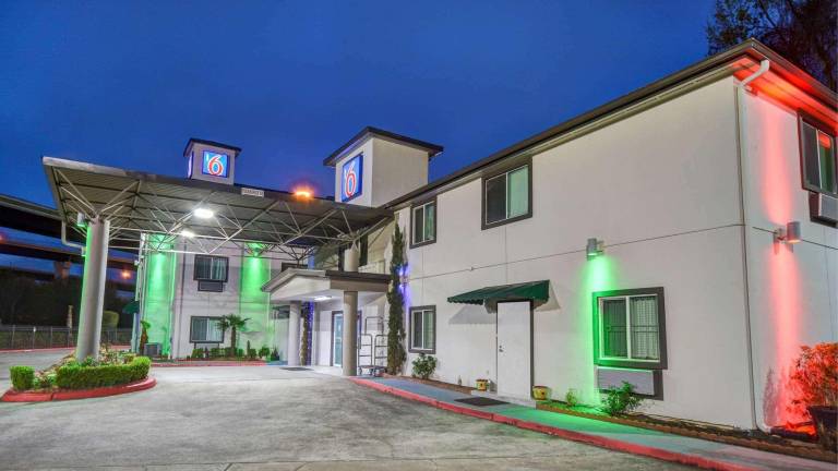 Motel 6 Humble, TX - Houston International Airport in Humble, TX