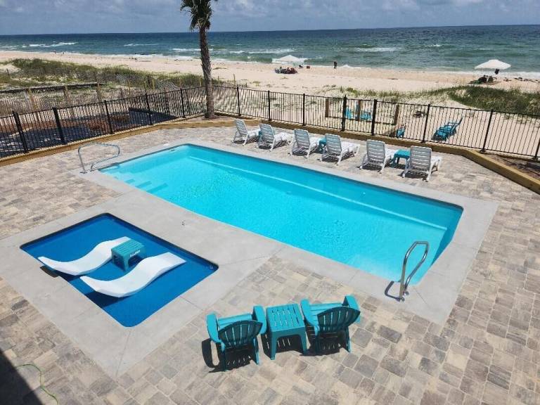 House Saint George Island