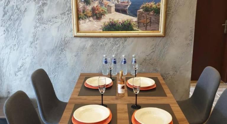 Rental apartment with pool | Next to the beach | Pets are welcome in Sveti Vlas