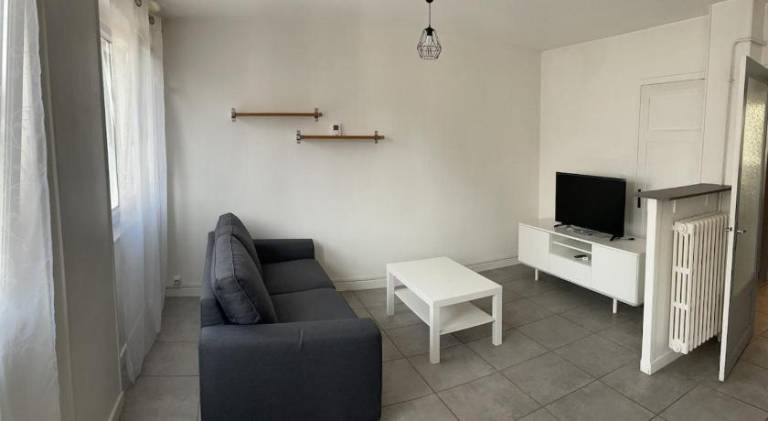 Apartment with 1 room for 4 persons in Aubiere