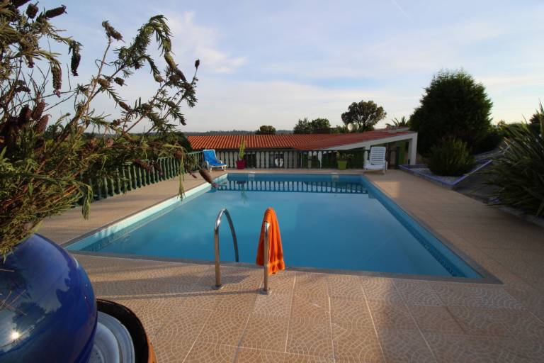 Casa  Secarias