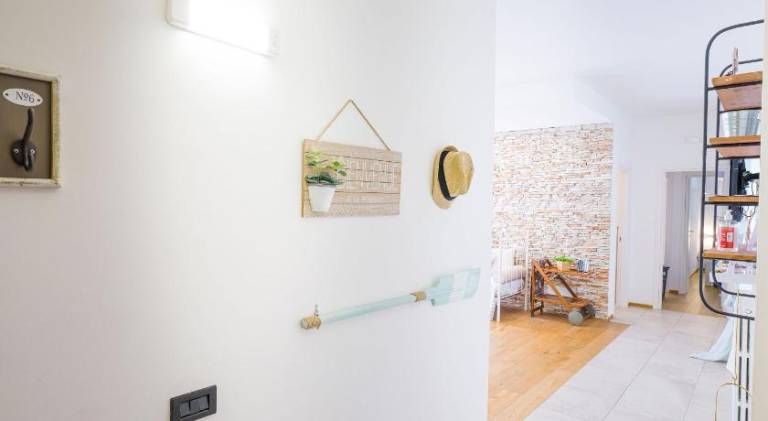 Holiday apartment with 2 rooms for 6 persons — photo 5