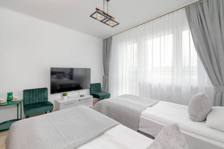 Holiday apartment with garden — photo 4