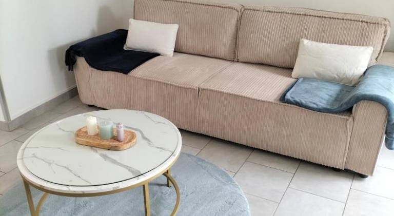 Serviced apartment with patio & garden | Dogs allowed — photo 3