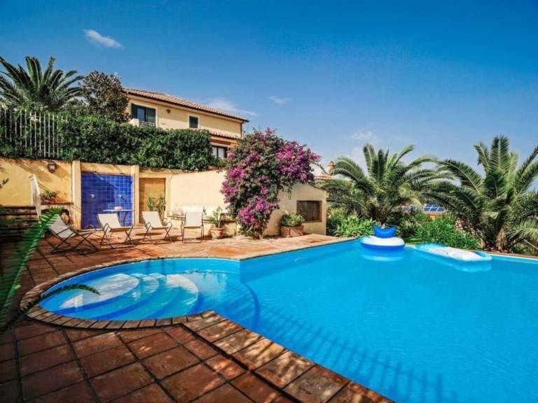 Ferienhaus in Patti, Librizzi für max. 8 Personen Ferienhaus in Patti, Librizzi für max. 8 Personen