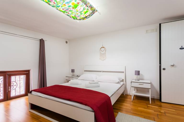 Palazzo San Rocco Red Room by Wonderful Italy