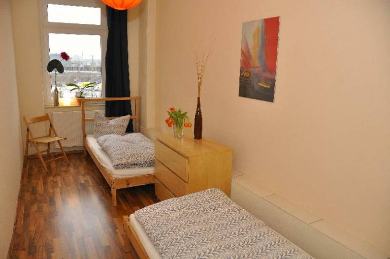 Rental apartment with 2 rooms for 4 persons — photo 3