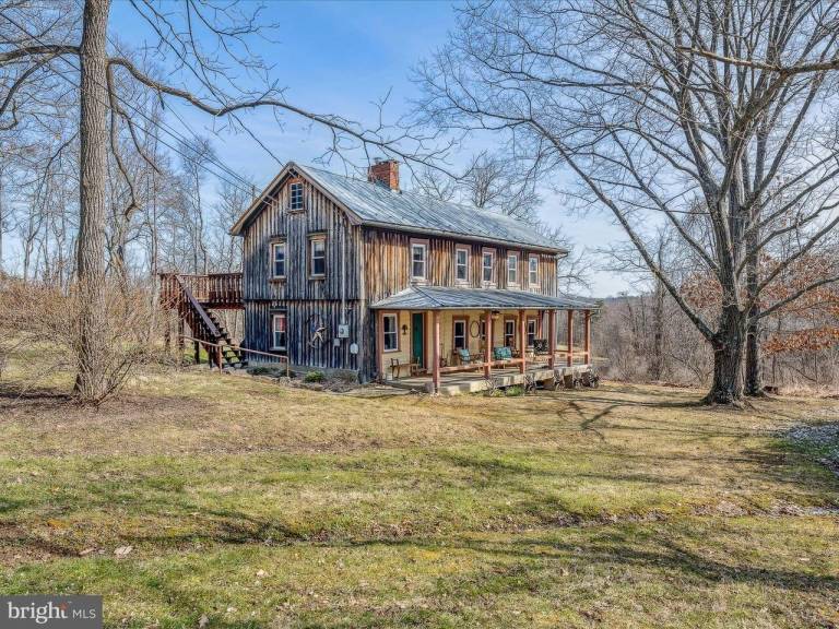 Farmhouse Berkeley Springs