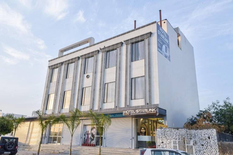 Hotel Starlink By The Nine Hotel