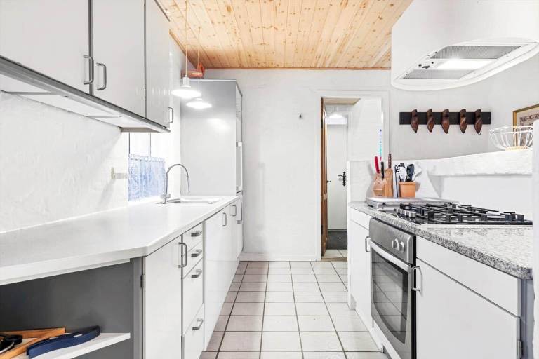 Fully equipped vacation home with garden & barbecue | Next to the beach | Pets are welcome — photo 4