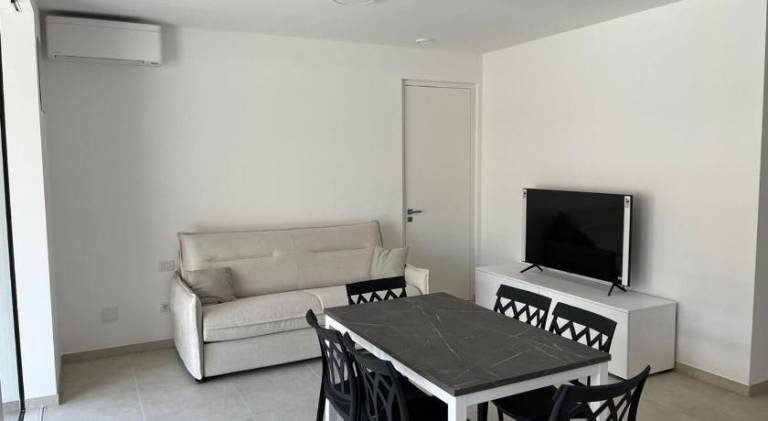 Holiday apartment with pool in Affi