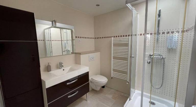 Apartment with 2 rooms for 6 persons — photo 4
