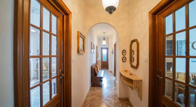 Rental apartment with 3 rooms for 6 persons — photo 3