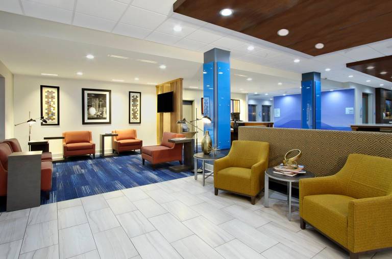 Holiday Inn Express And Suites Lake Charles South Casino Area By IHG in Lake Charles, LA