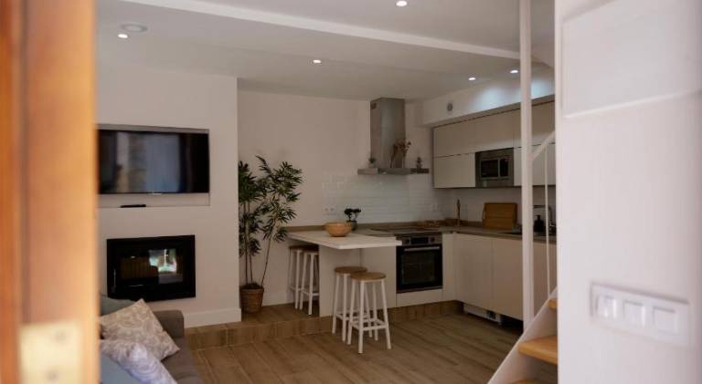 Nice rental apartment with terrace | Pets are welcome — photo 2