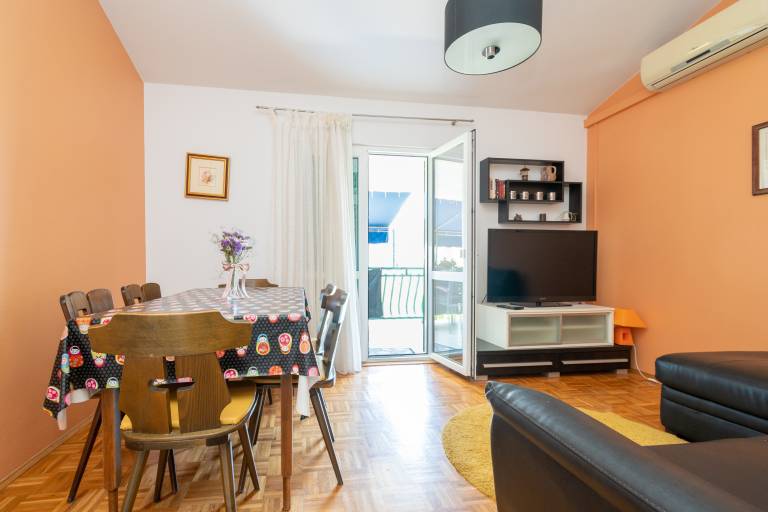 Fully equipped apartment with terrace | Next to the beach | Pet-friendly — photo 4