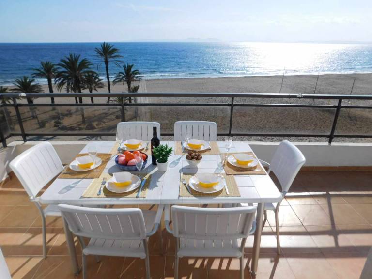 Rental apartment with terrace | Sea view — photo 5