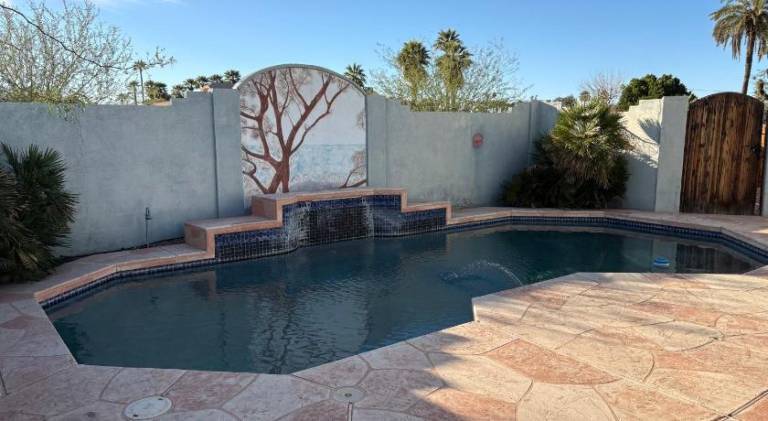 DIAMOND STUDIO SUITE Full kitchen SWIMMING POOL private gated yard Arts Roosevelt row ASU convention — photo 5