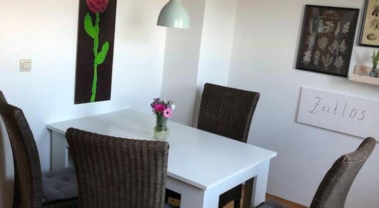 Pleasant apartment | Pet-friendly in Stuttgart