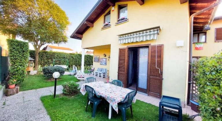 La maison di Gio & Gio in Uggiate Trevano