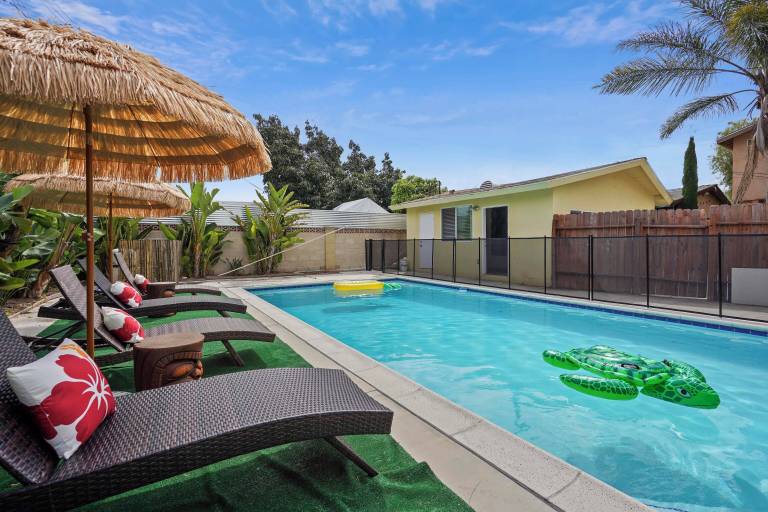 Casa West Anaheim