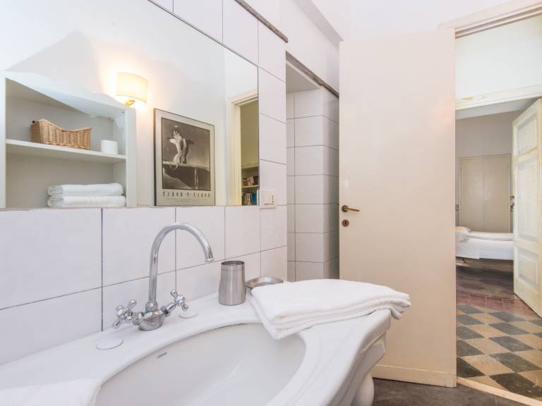 Fully equipped nice apartment with terrace | Near Trevi Fountain | Pets are welcome — photo 5