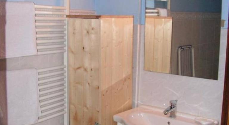Rental apartment with terrace, barbecue & garden in Sélestat