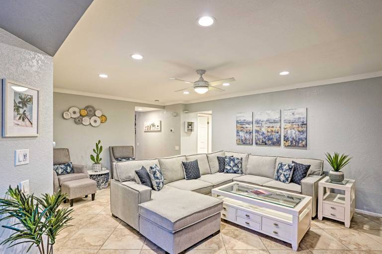 Pet-Friendly La Quinta Gem w/ Pool & Yard Games — photo 5
