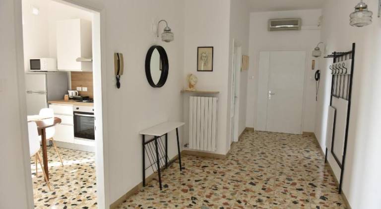 Rental apartment with patio & garden — photo 2