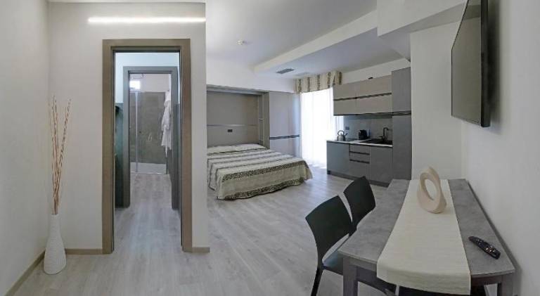 Charming serviced apartment with pool | Next to the beach | Pet-friendly in Cattolica