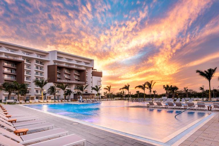 Embassy Suites by Hilton Aruba Resort in Noord