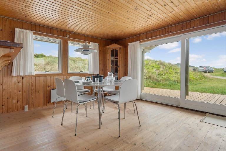 House with BBQ & terrace — photo 5