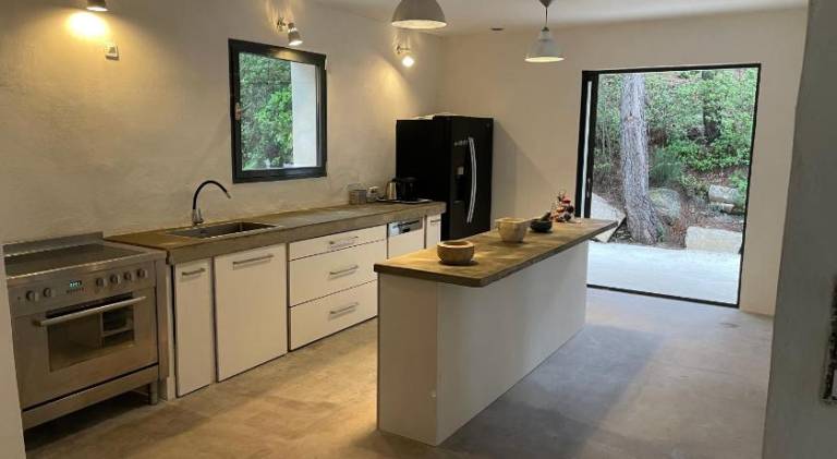 Wonderful villa with pool & hot tub | Pets are welcome — photo 4