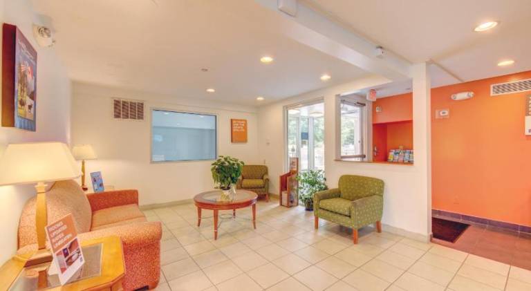 Motel6 Virginia Beach, VA — photo 4