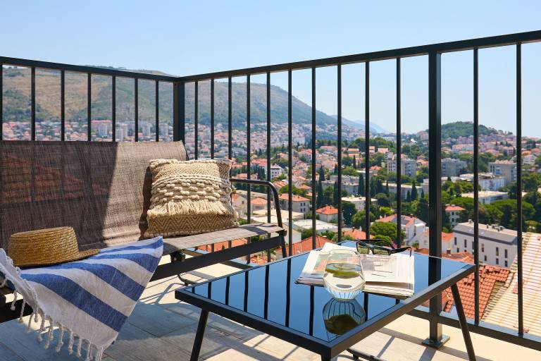 Rental apartment with terrace — photo 4
