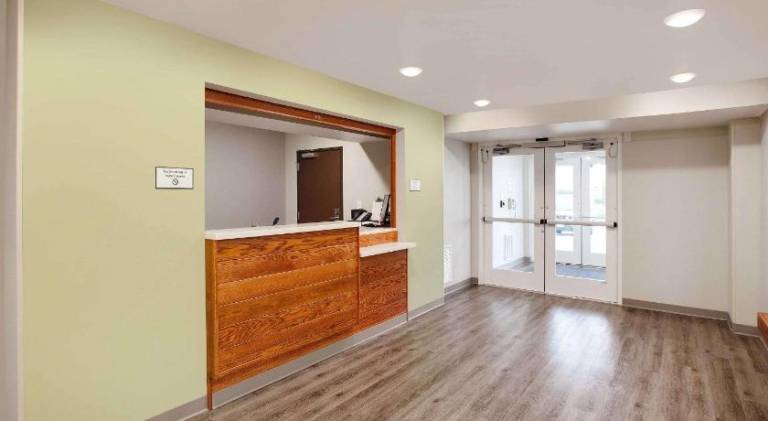 WoodSpring Suites Plano - North Dallas — photo 5