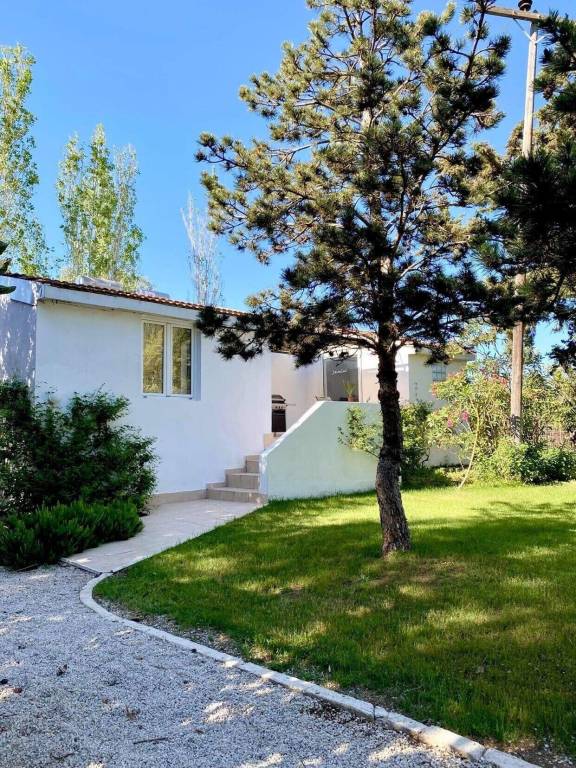 House Tsikalaria