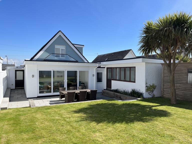 House Rhosneigr