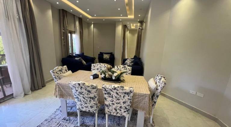 Big apartment with yard | Pets are welcome — photo 4