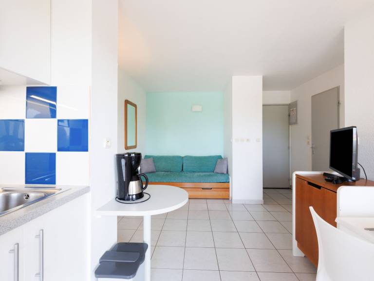Rental apartment with pool & terrace | Beach nearby | Pet-friendly — photo 5