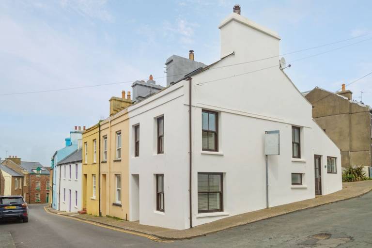 House Peel