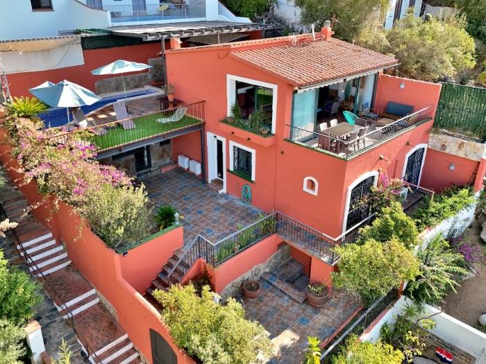 Children-friendly vacation home with private pool & patio | Sea view | Beach nearby | Pet-friendly — photo 5