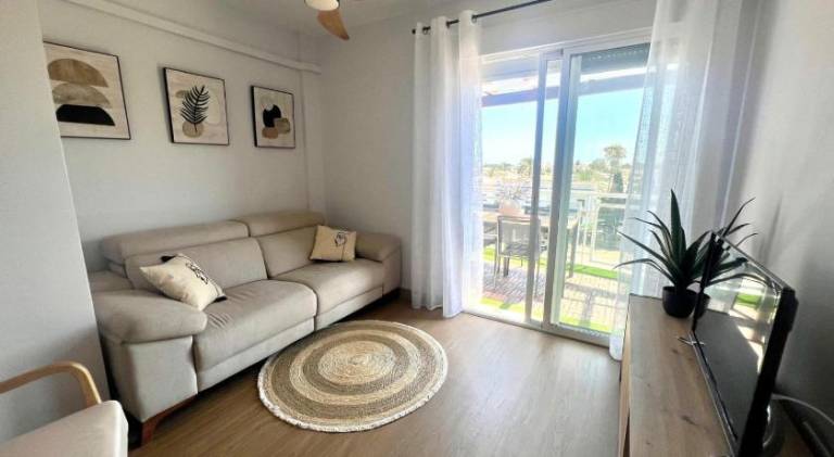 Lovely holiday apartment with private pool, terrace & garden | Dogs allowed in Denia
