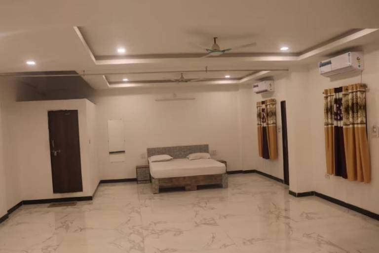 Hotel Keshav Residency