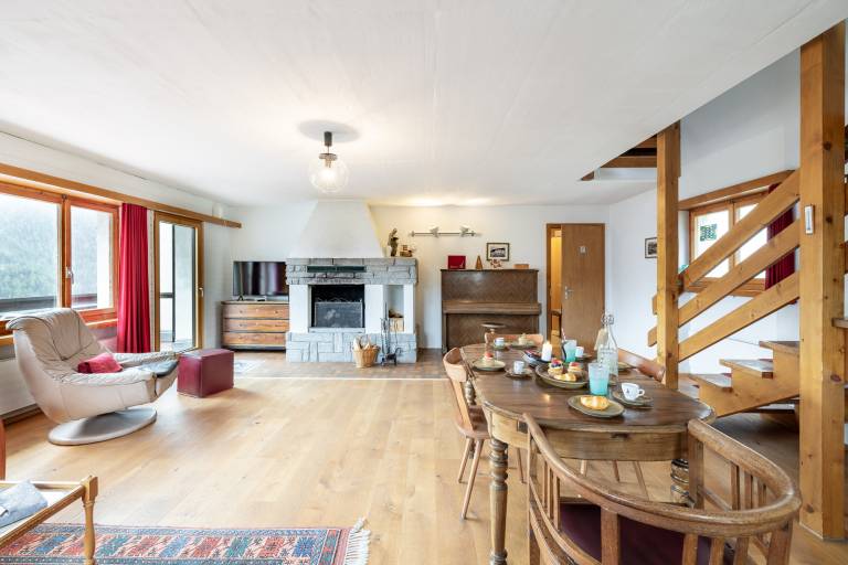 Chasa Moffa: Grosszügige 5.5-Zimmer Wohnung in Vnà mit Panoramaaussicht und eigener Sauna — photo 3