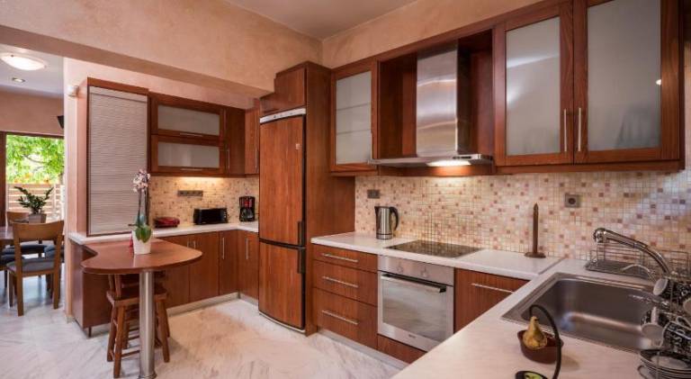 Fully equipped nice apartment with jacuzzi, terrace & yard | Beach nearby | Good for workation | Pet-friendly — photo 3
