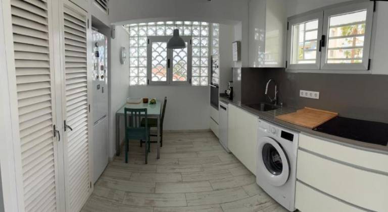 Holiday apartment with 2 rooms for 4 persons — photo 5