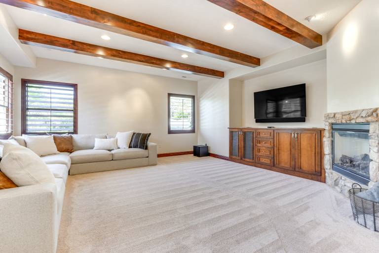 Washington Villa 1 Mi to Golf: Great for Groups! — photo 3