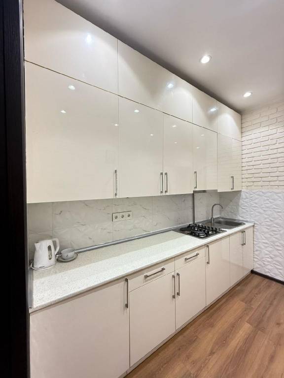 Fully equipped beautiful holiday apartment with hot tub | Near Nizami Street | Suitable for remote work | Pet-friendly — photo 5